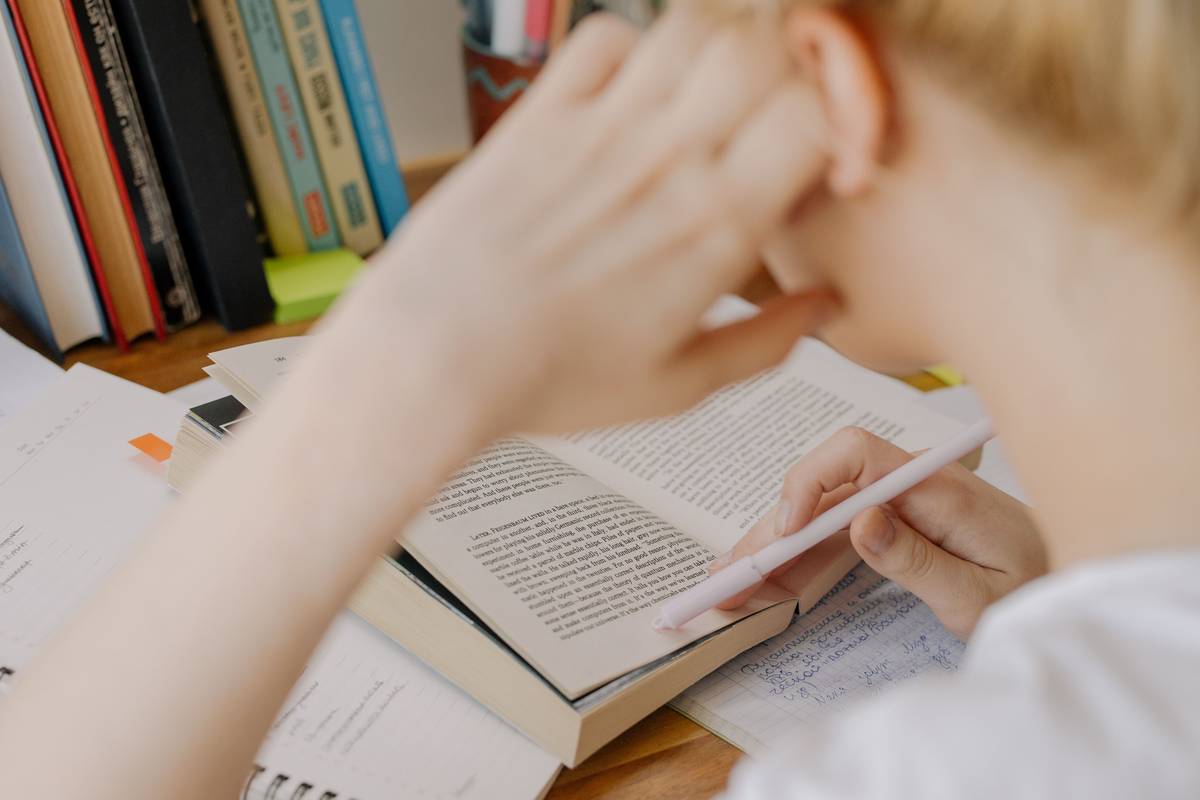 GRE Verbal Reasoning Sample Questions: Ace the Trickiest Section (With Real Examples)